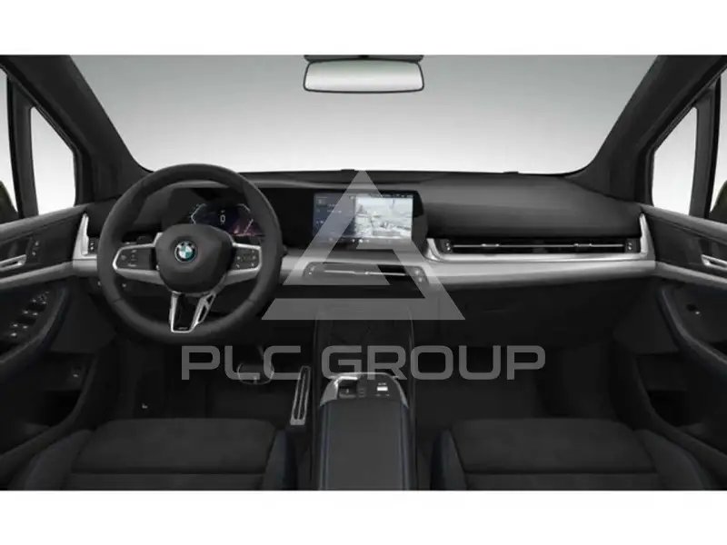 2024 BMW 218