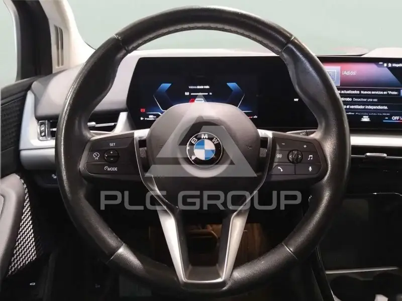 2024 BMW 218