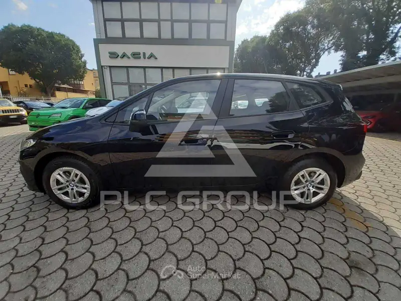 2024 BMW 218