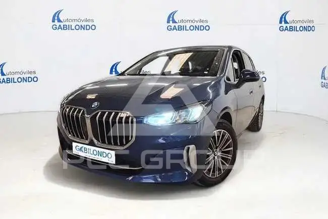 2024 BMW 218