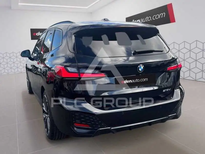 2024 BMW 218