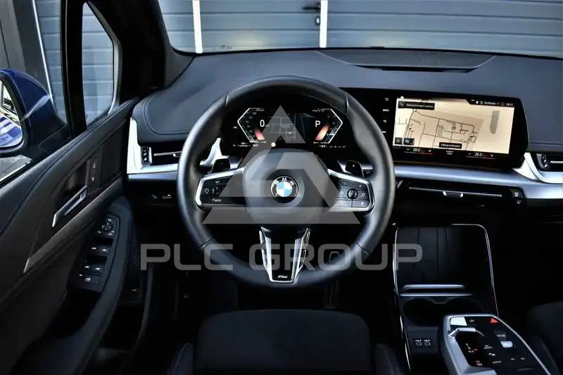 2024 BMW 218