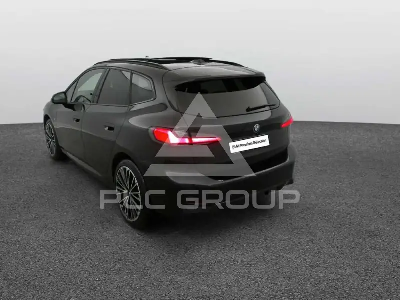 2024 BMW 218