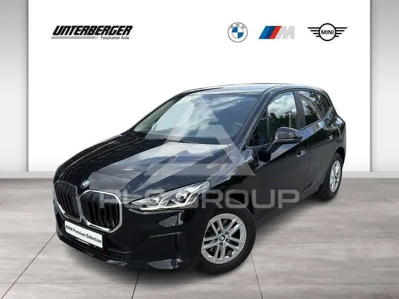 2024 BMW 218