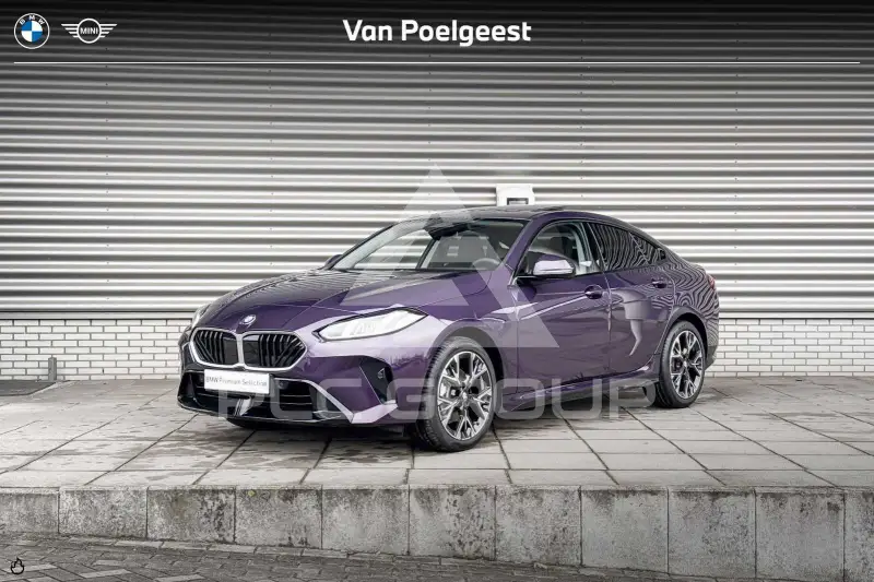 2024 BMW 218