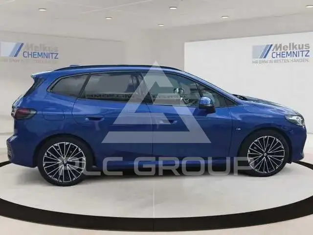 2024 BMW 218