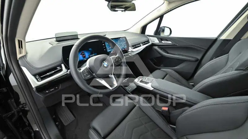 2024 BMW 218