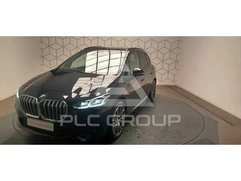 2024 BMW 218