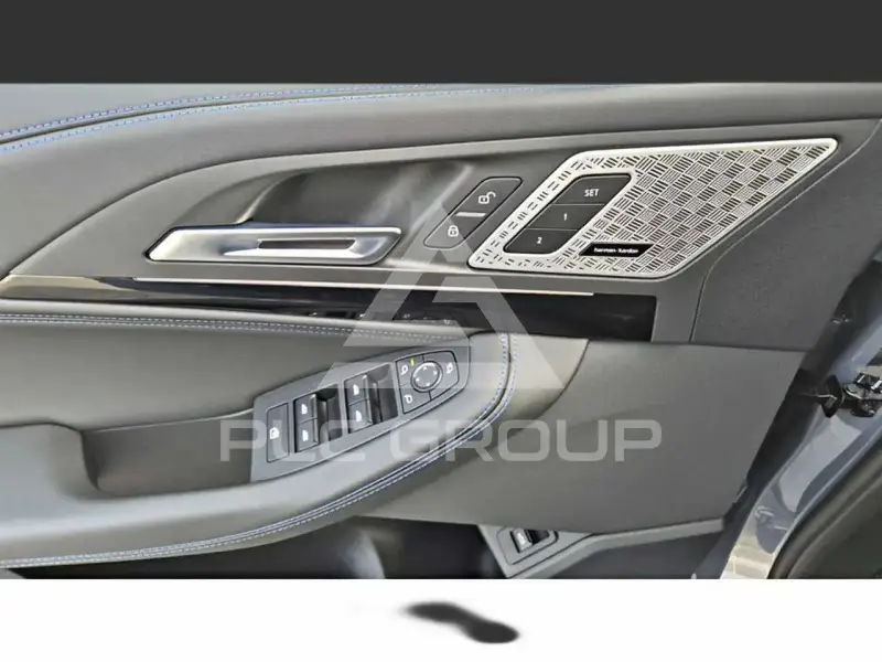 2024 BMW 218