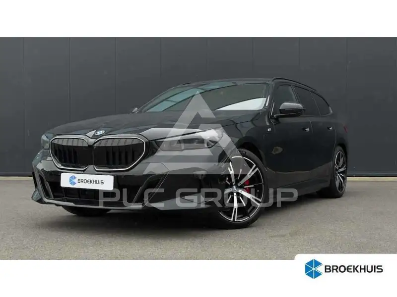 2024 BMW 523