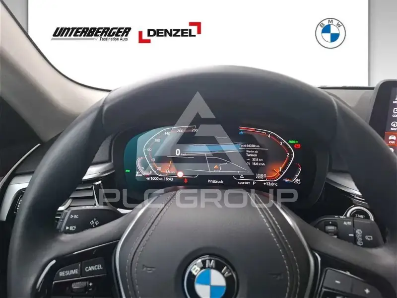 2024 BMW 523