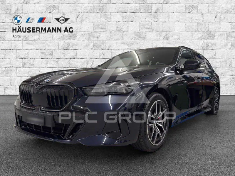 2024 BMW 523