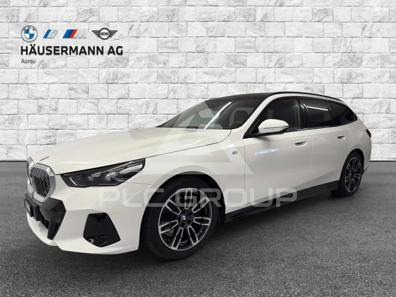 2024 BMW 523
