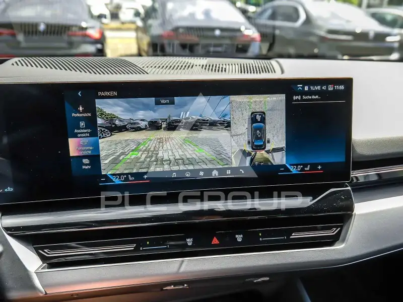 2024 BMW 523