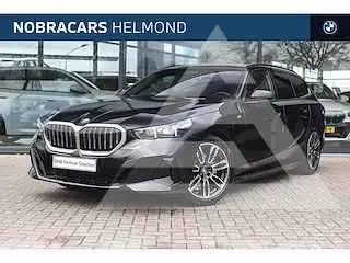 2024 BMW 523