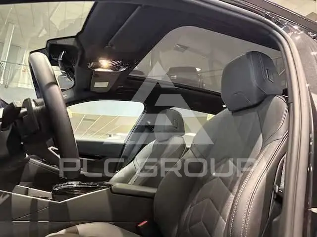 2024 BMW 523