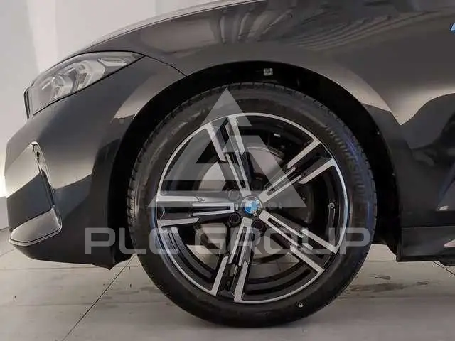 2024 BMW 330