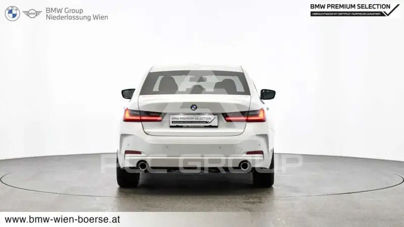 2024 BMW 330
