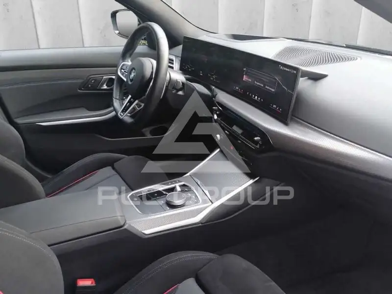 2024 BMW 330