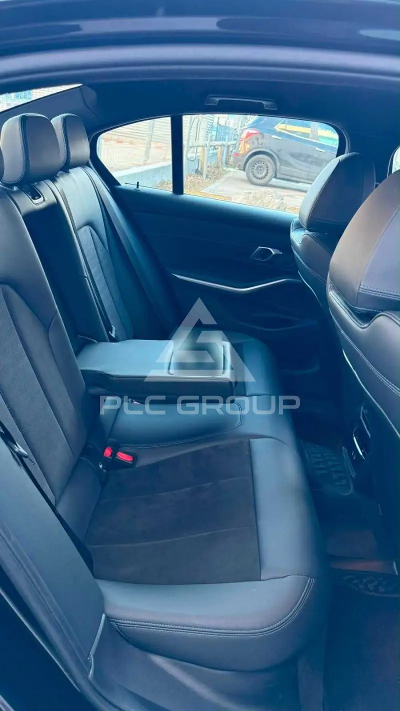 2024 BMW 330