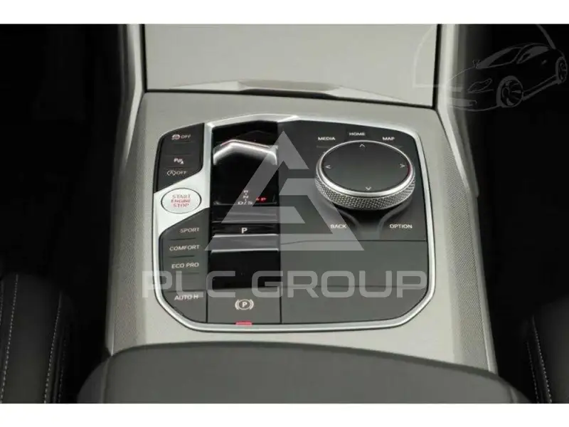 2024 BMW 330