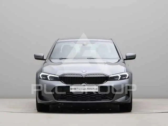 2024 BMW 330