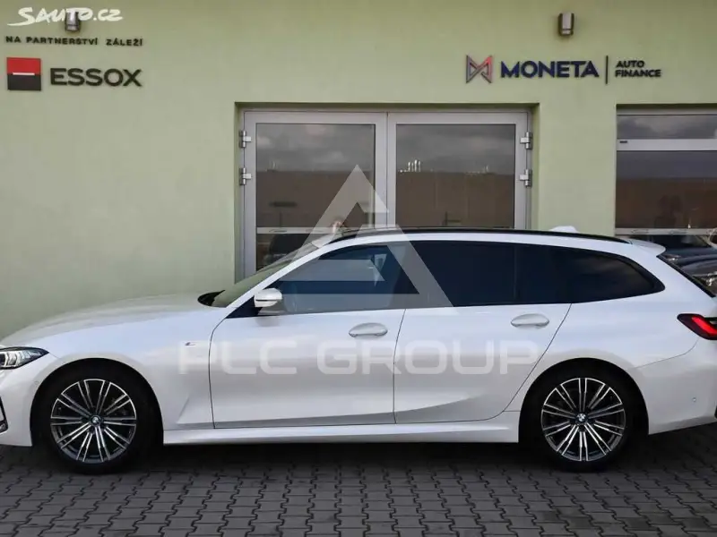 2024 BMW 330