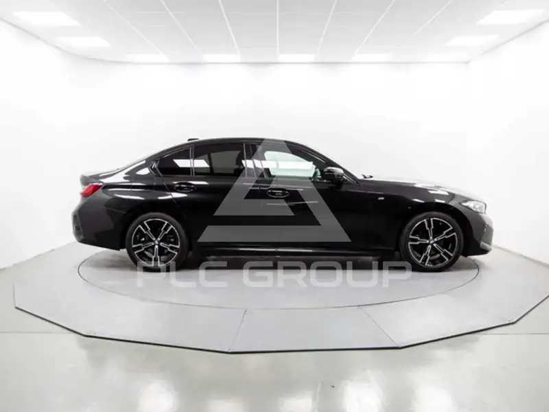 2024 BMW 330