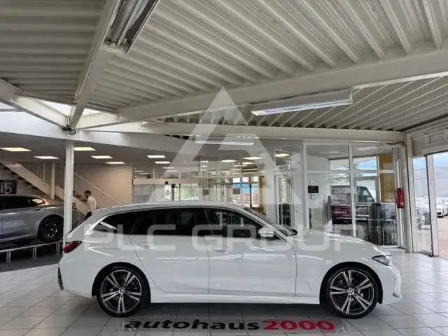 2024 BMW 330