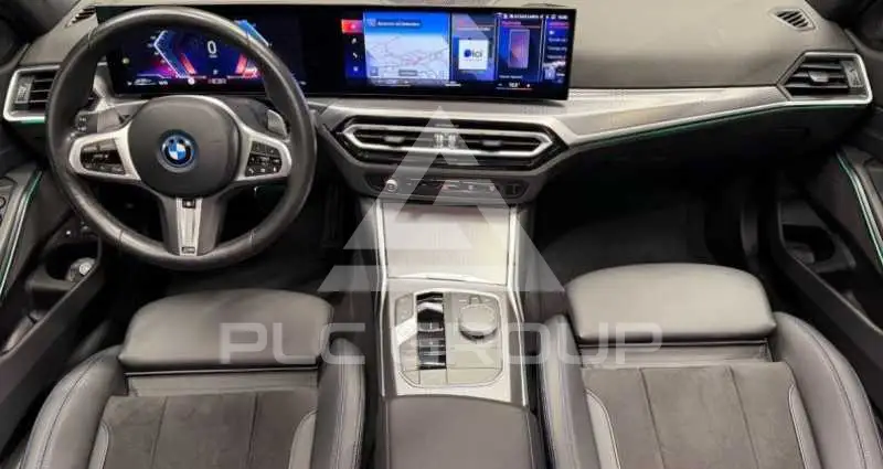 2024 BMW 330