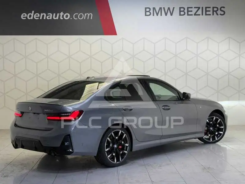 2024 BMW 330