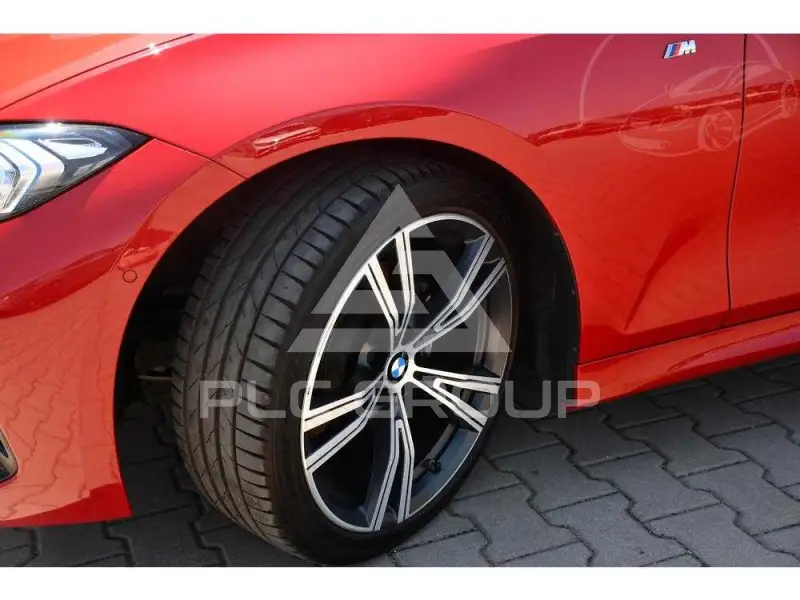 2024 BMW 330