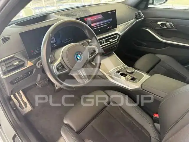 2024 BMW 330