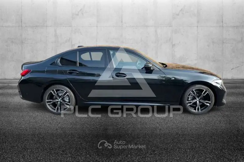 2024 BMW 330