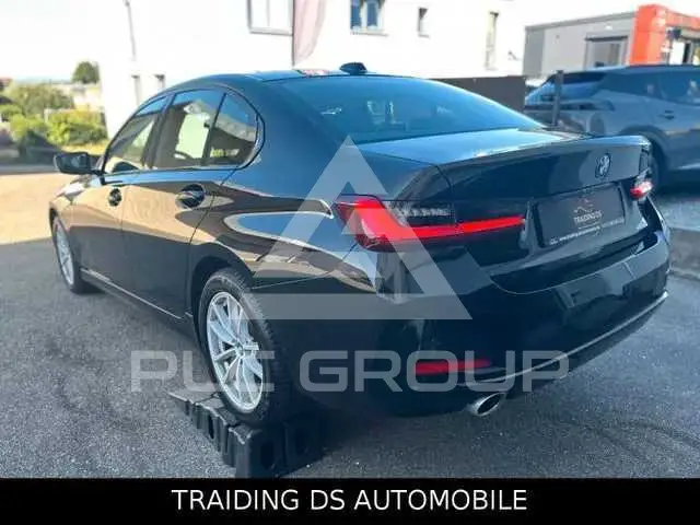 2024 BMW 330