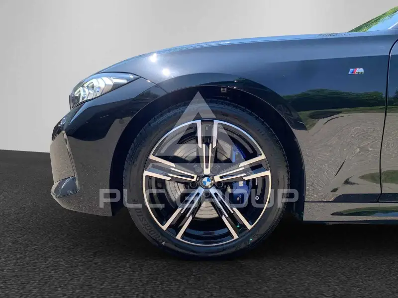 2024 BMW 330