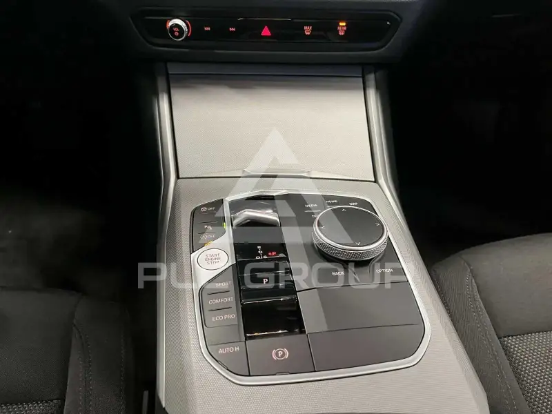 2024 BMW 330