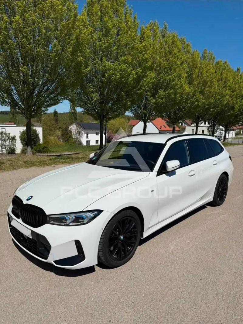 2024 BMW 330