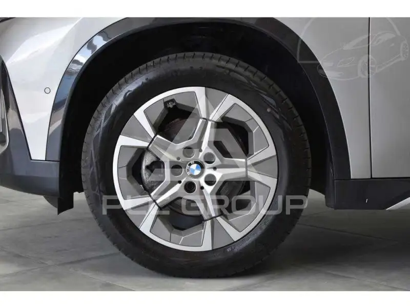2024 BMW X1