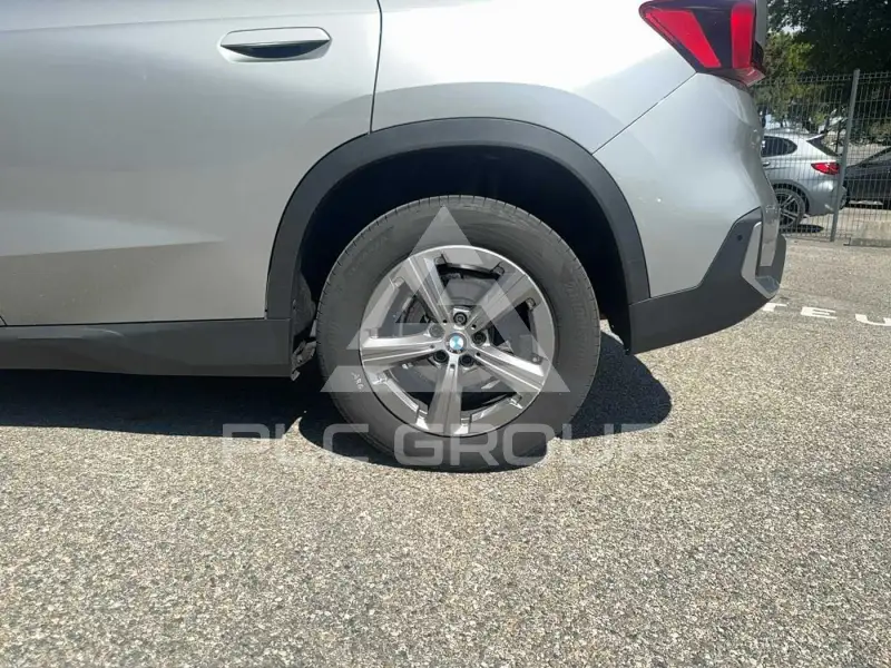 2024 BMW X1