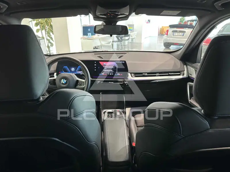 2024 BMW X1