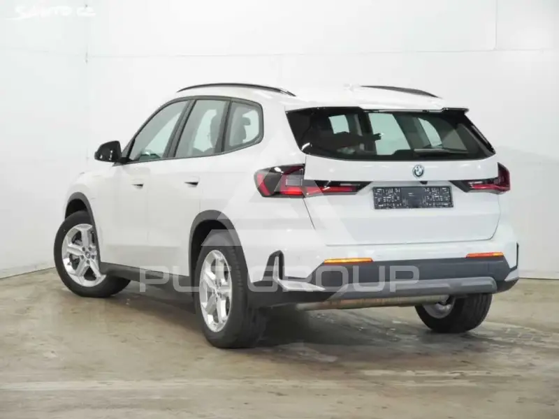 2024 BMW X1
