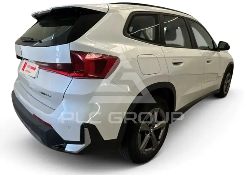 2024 BMW X1