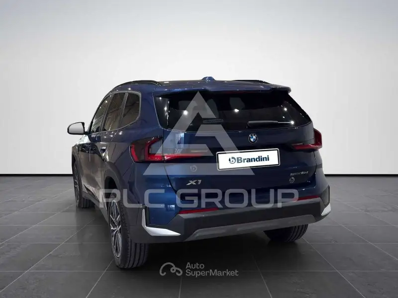 2024 BMW X1