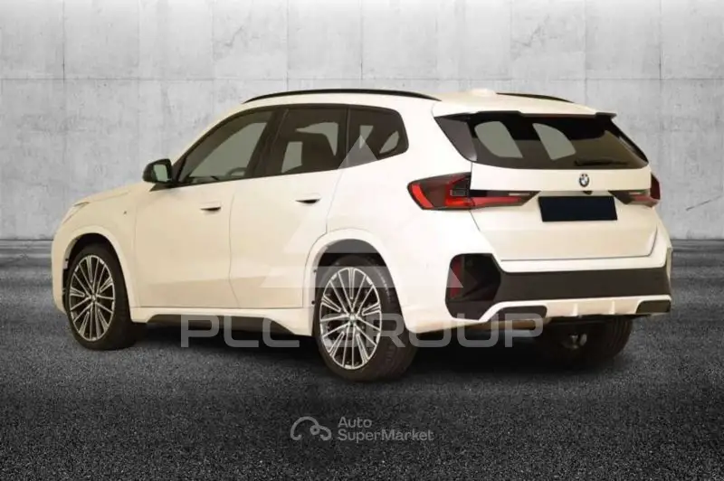 2024 BMW X1