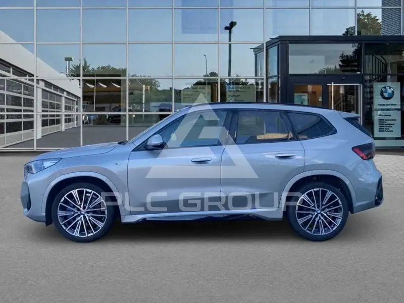 2024 BMW X1