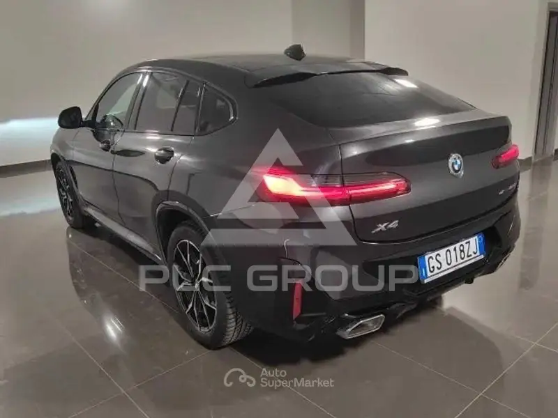 2024 BMW X4