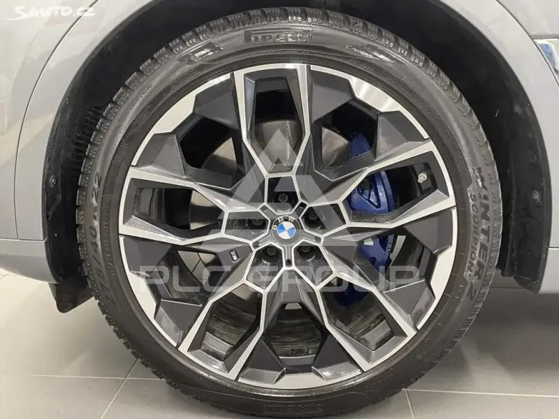 2024 BMW X7