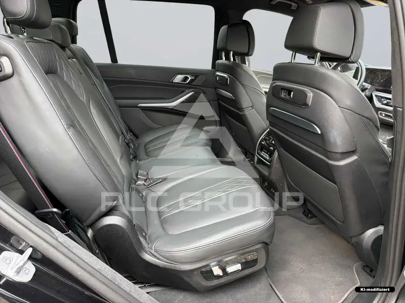 2024 BMW X7
