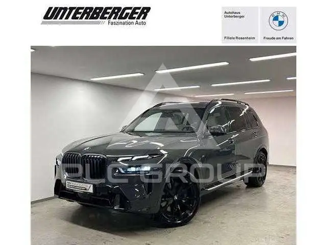 2024 BMW X7